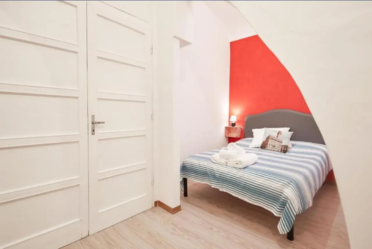Pinti Suite In The Heart Of Флоренция Апартаменты